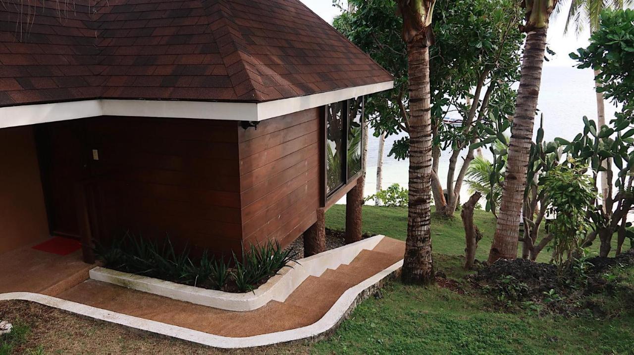 Anda White Beach Resort Exterior photo