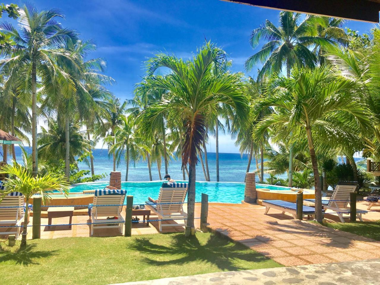 Anda White Beach Resort Exterior photo
